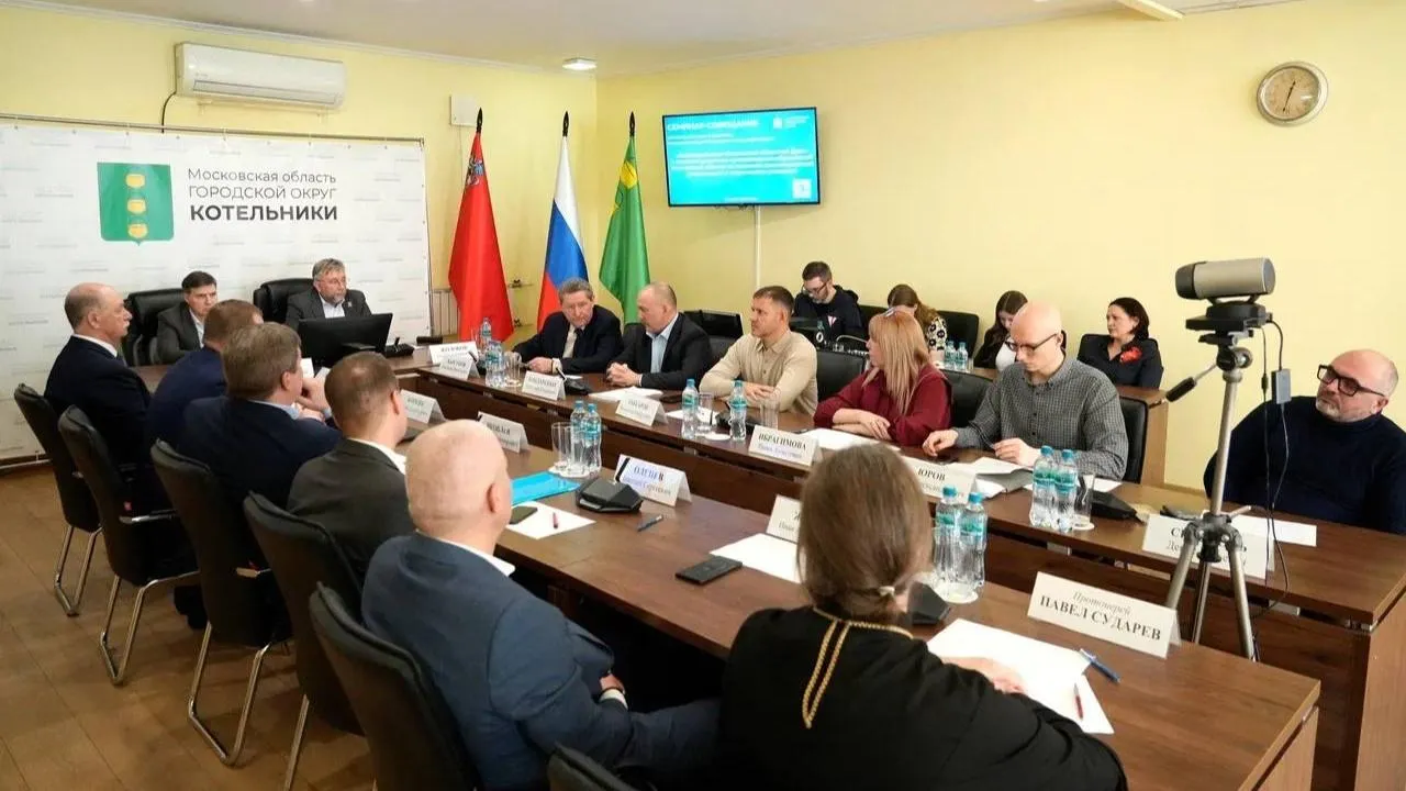 Олег Жолобов