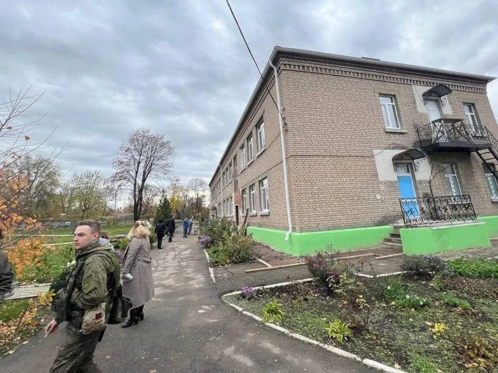 Российский депутат лично увидела, как сильные жители Донбасса восстанавливают свою Родину