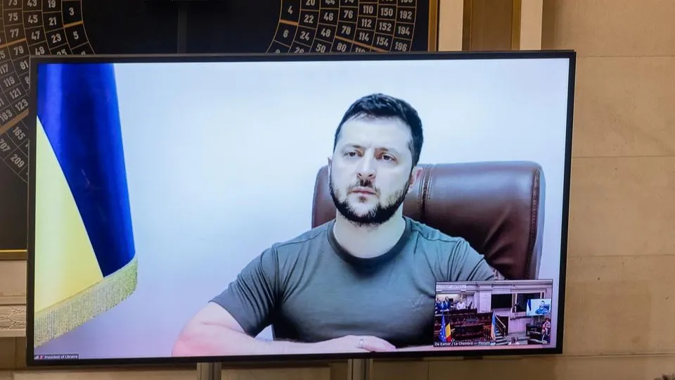 Эксперт рассказал, почему Зеленский затягивает переговоры по миру