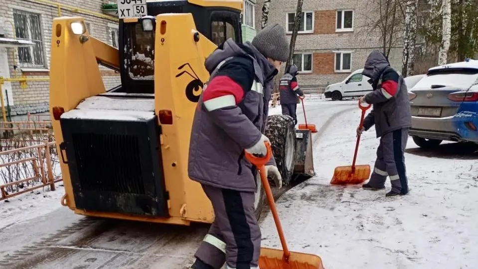 Почти 10 тыс. дворовых и общественных территорий Подмосковья расчистили от снега
