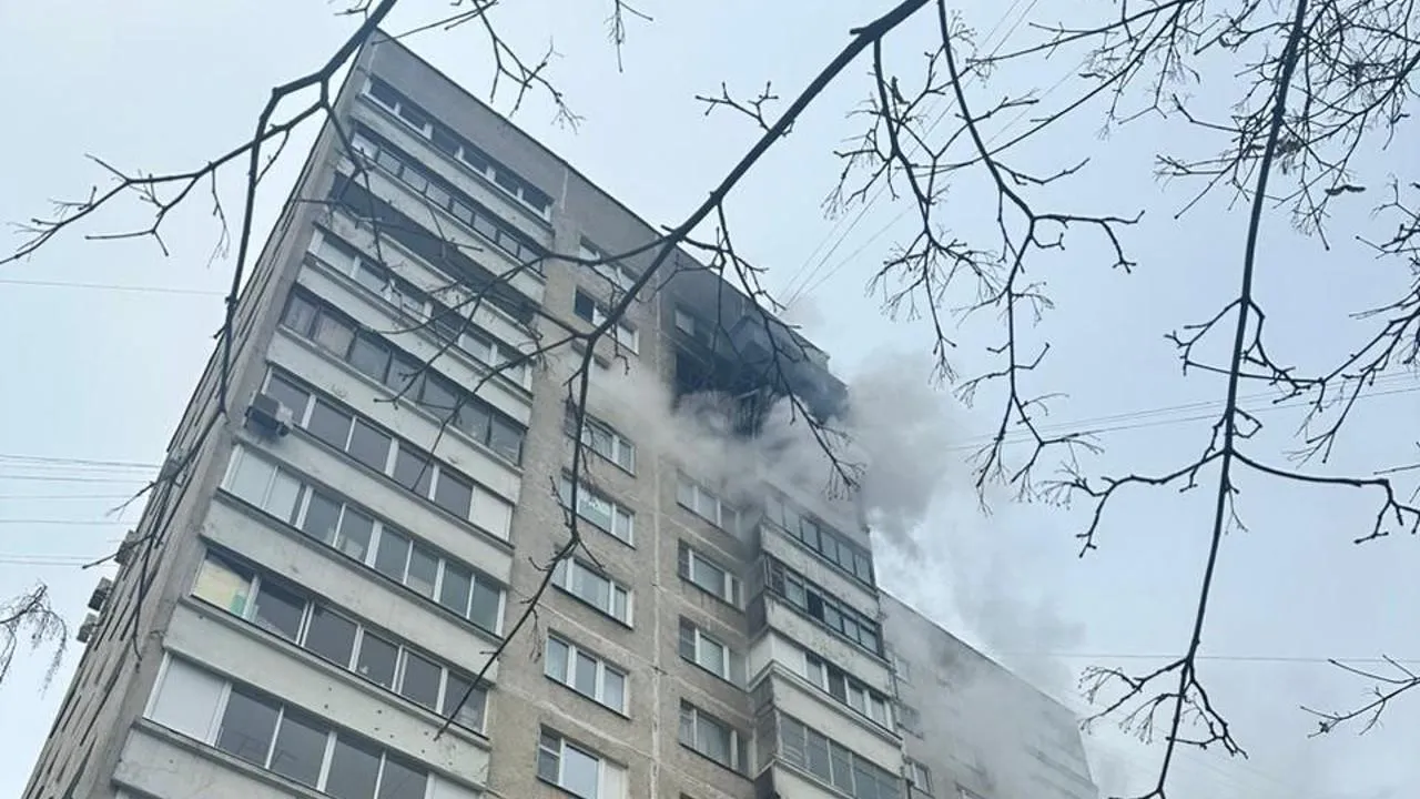Квартира на 12 этаже жилого дома загорелась в Жуковском