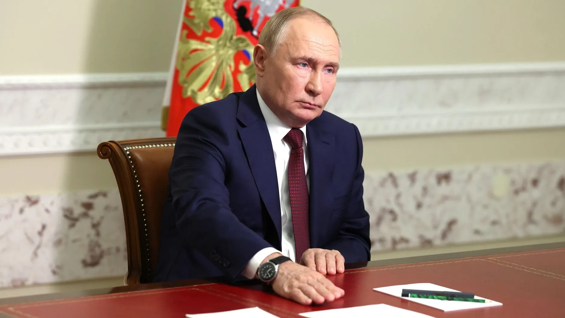 Путин подписал закон, препятствующий заключению фиктивных браков с мигрантами
