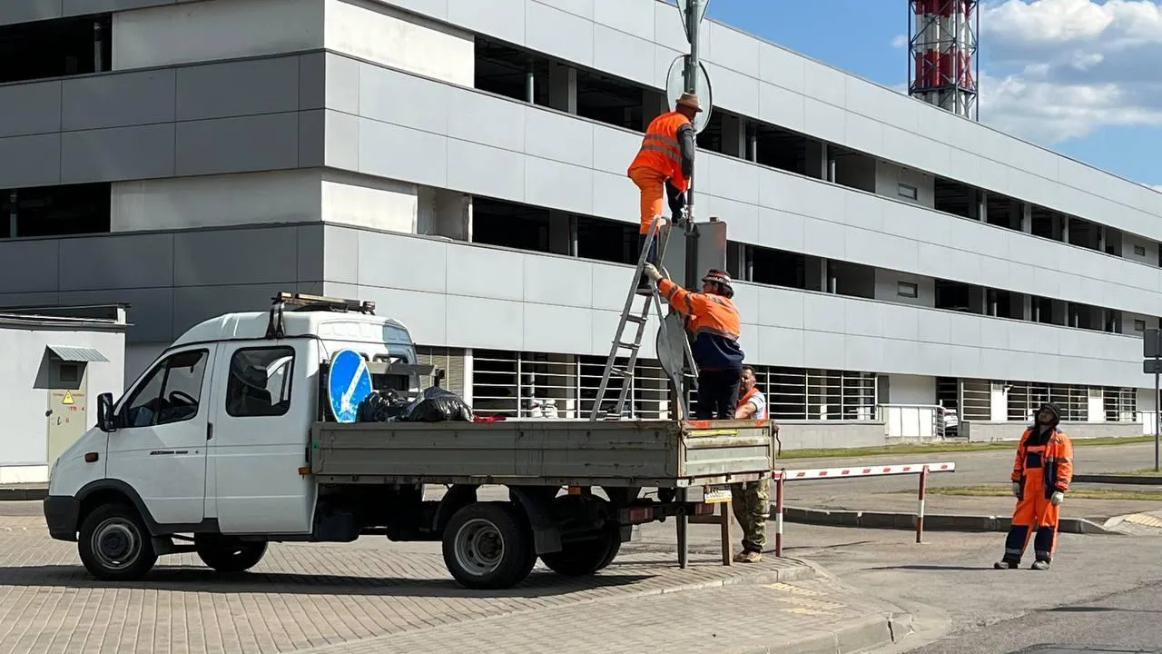 Ремонт дорожных знаков провели на дорогах Московской области