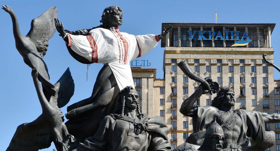 Соскин: кабмин Украины отдаляется от Европы, ничего уже не делающей для Киева