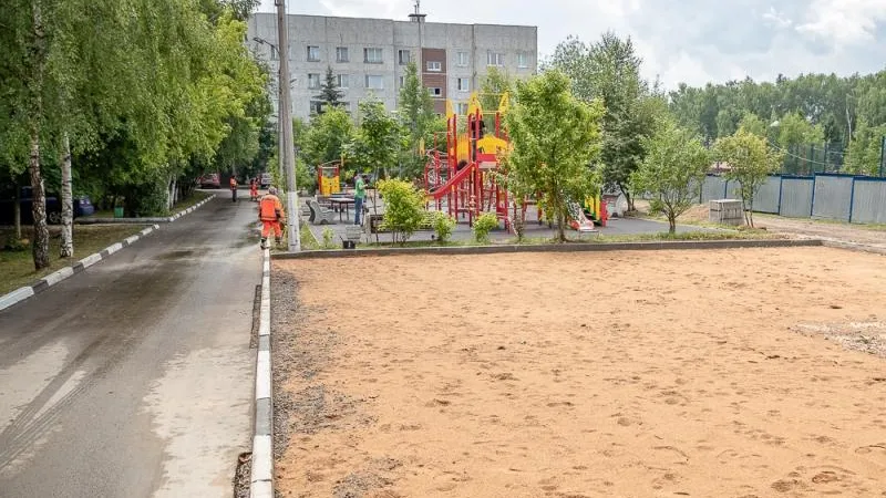 Комплексное благоустройство дворов началось в трех поселениях Одинцовского района 