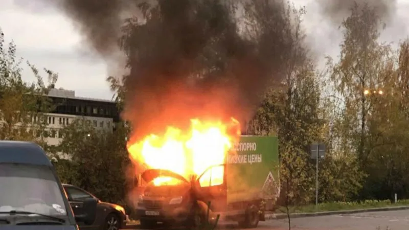 «Газель» сгорела в Путилково