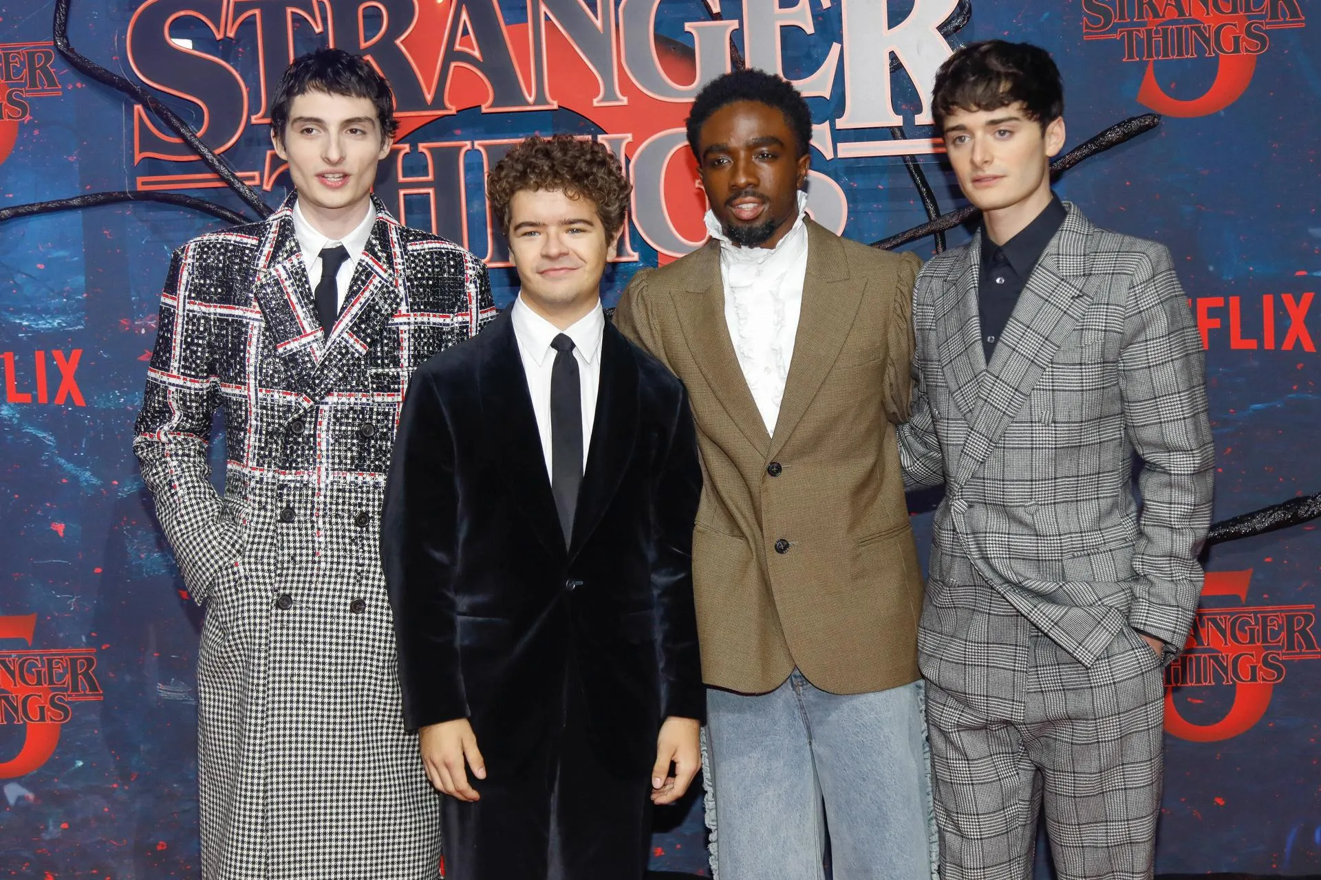 IMAGO/Matthias Gränzdörfer/слева направо: Финн Вулфхард, Гейтен Матараццо, Калеб Маклафлин, Ноа Шнапп