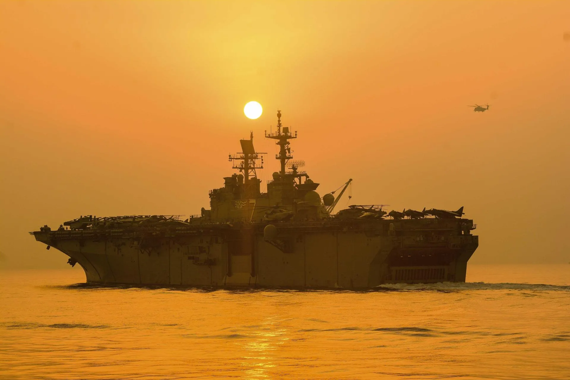 Petty Officer 2nd Class Brenton /Keystone Press Agency
