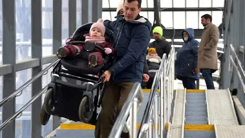 «На этой ерундовине мы поднимали груз еще в советское время!»  Почему подъемники в Балашихе вызвали гнев губернатора Подмосковья