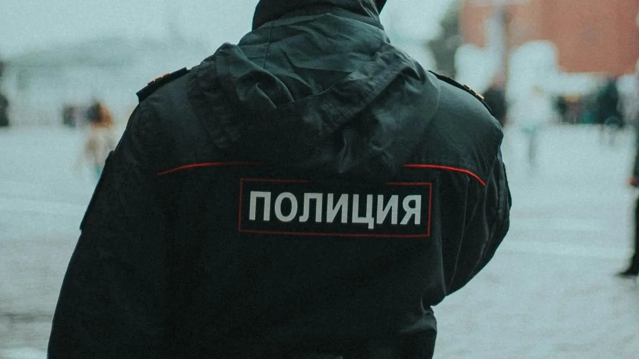 В Москве полиция задержала неадеквата, ворвавшегося в гостиницу «Восход» с гранатой