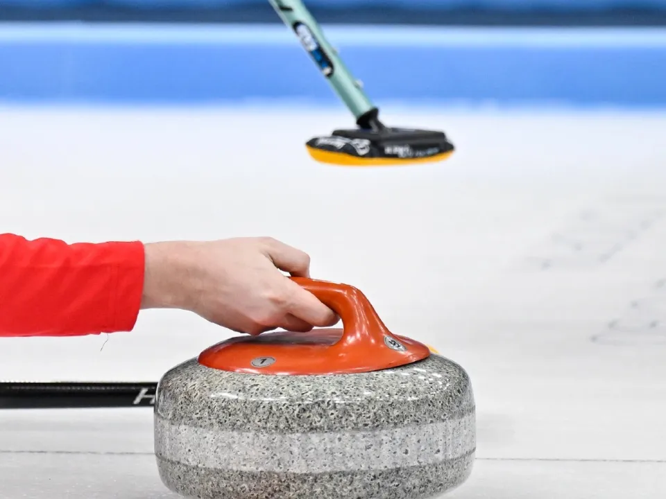 Фото: Дмитровский керлинг