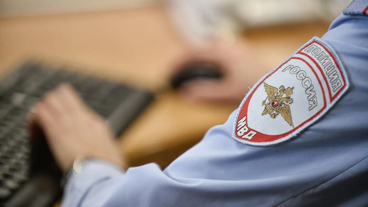 Подозреваемого в краже иномарки задержали полицейские в Подмосковье