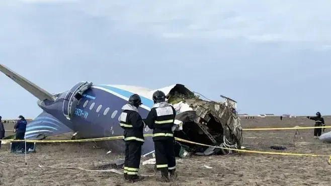 Reuters: упавший в Актау самолет AZAL был сбит российским ЗРК «Панцирь-С»