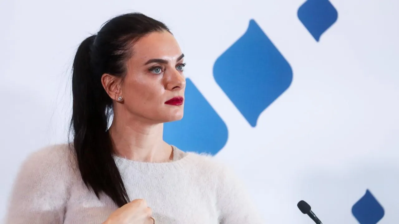 Матыцин высказался о гражданской позиции олимпийской чемпионки Исинбаевой