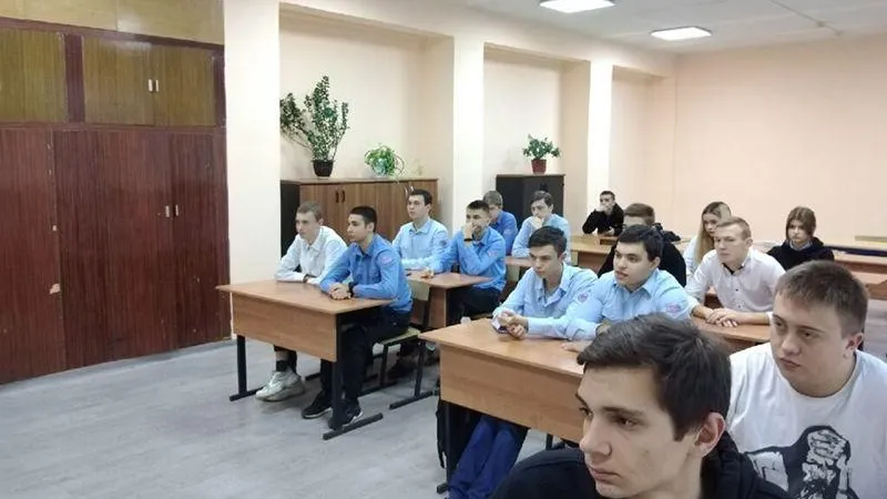 В Кашире студенты провели урок мужества «Нет фашизму»