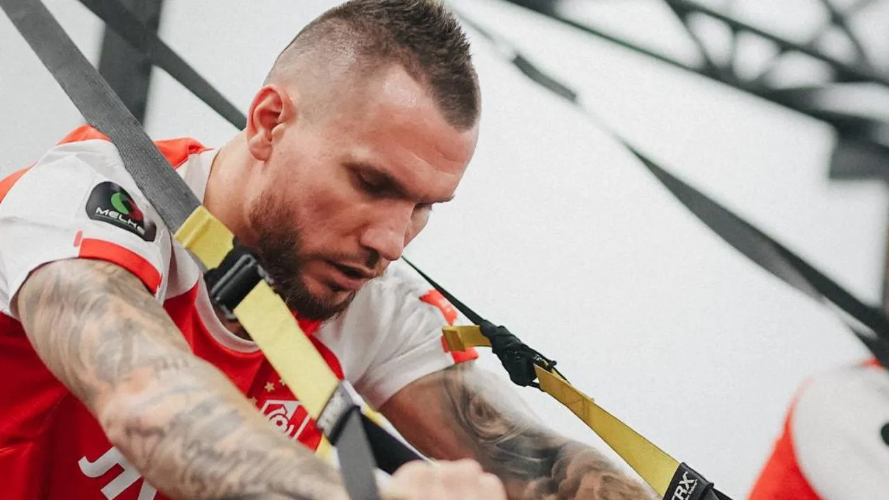 Сразу шесть игроков «Спартака» пропустили тренировку перед дерби с ЦСКА