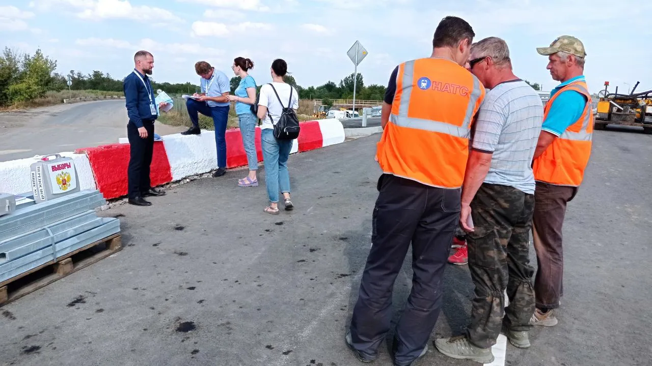 Дорожники из Подмосковья в ДНР смогли, не отрываясь от работы, отдать свой голос на выборах губернатора