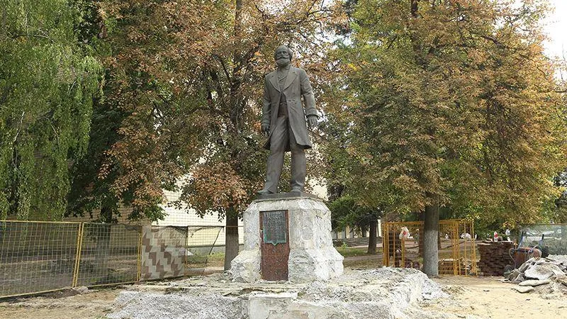 В Раменском преобразится памятник Федору Дмитриеву