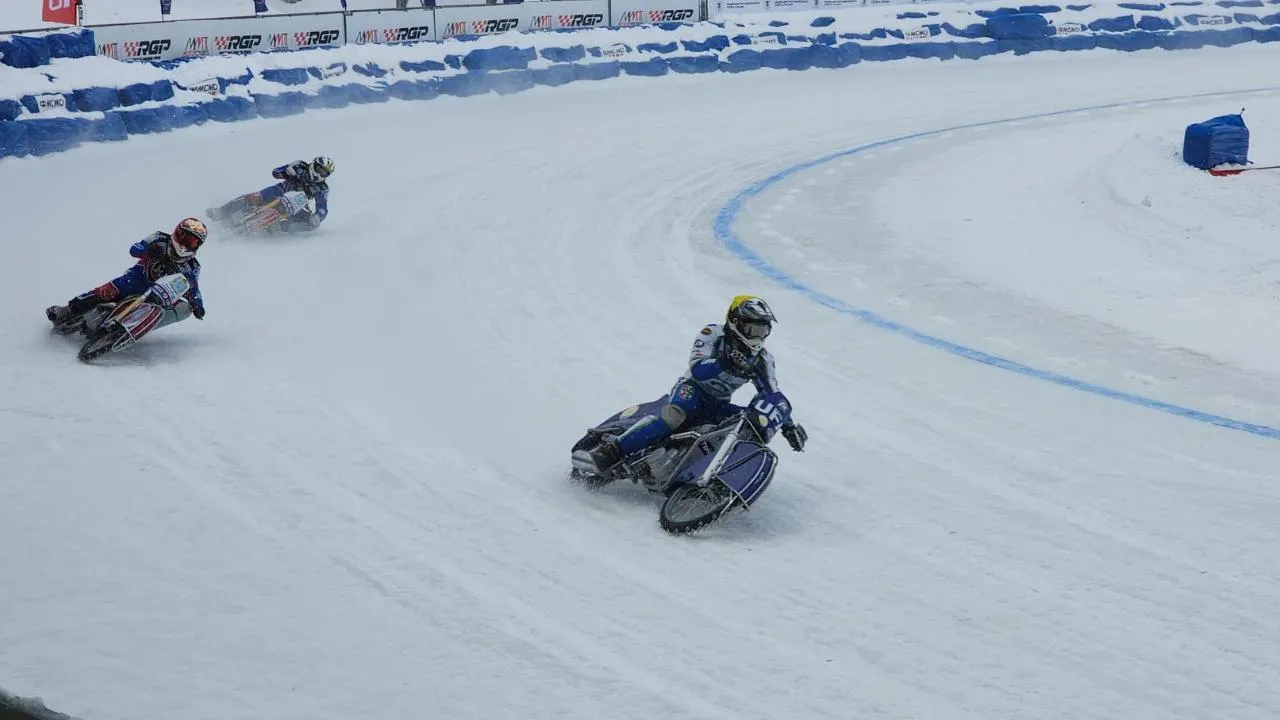 REGIONS/Артем Мишуков