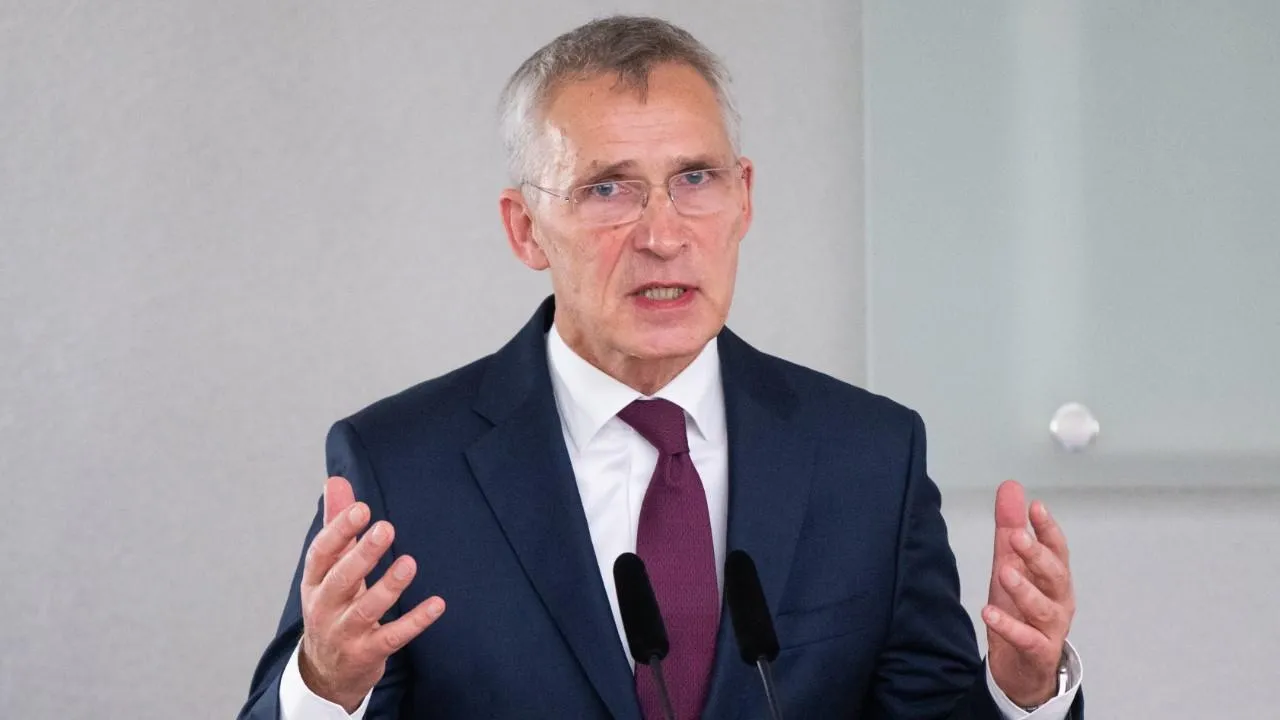 Генсек НАТО Столтенберг назвал ситуацию на Украине сложной