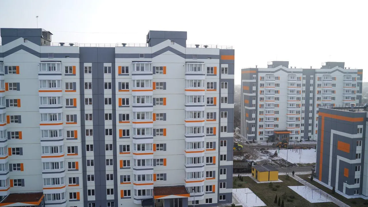 В Мариуполе восстановили более тысячи домов