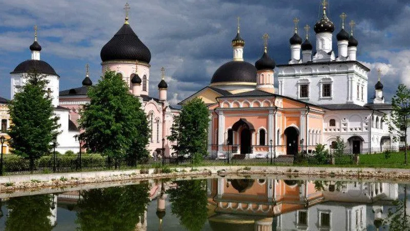В Чехове мужскому монастырю передали три объекта культурного наследия