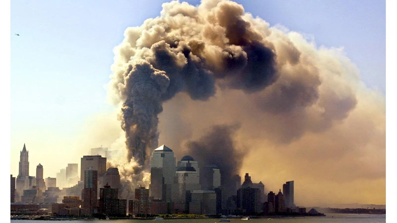 Теракт 11 сентября 2001 года. Hubert Boesl