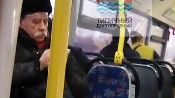 Двойника известного телеведущего встретили в автобусе жители Долгопрудного