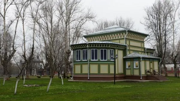 За усадьбу Гребнево поборются две компании