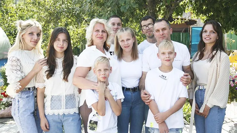 Семья из Егорьевска взяла под опеку пятерых подростков из разных городов
