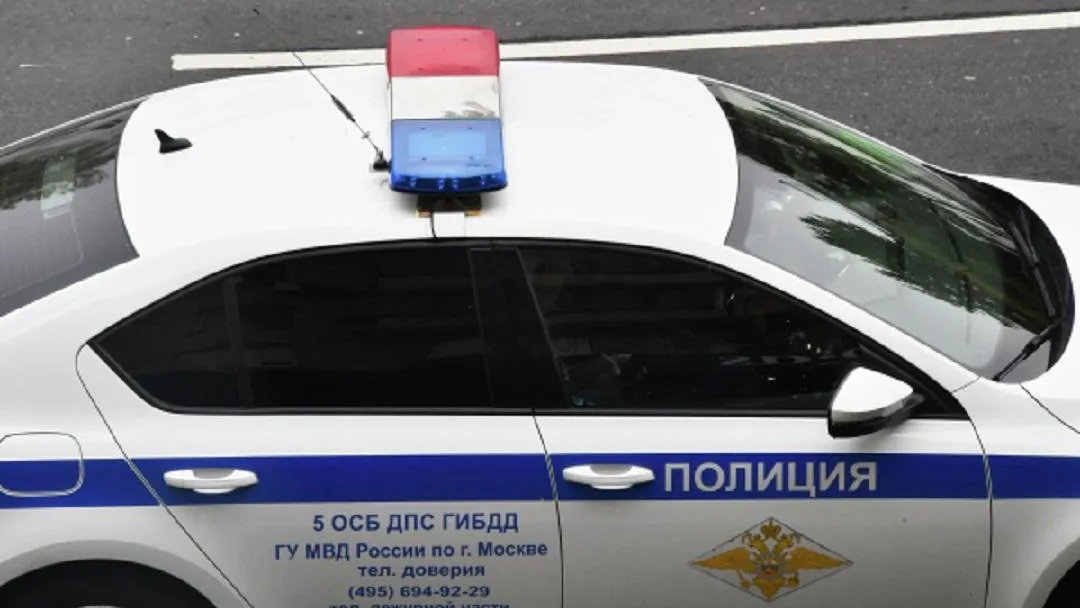 Пятеро пострадали в ДТП на Большой Никитской в Москве: «Мерседес» сбил пешеходов