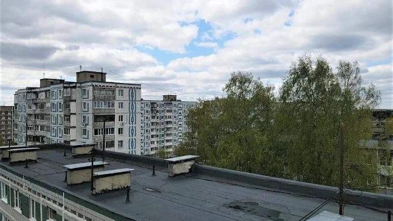 Госжилинспекция «с лету» приняла кровельный ремонт в двух домах Сергиево-Посадского округа