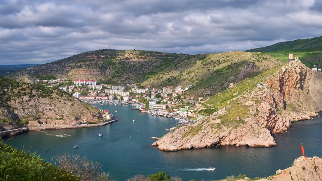 istockphoto.com/SergeiDubrovskii