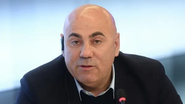Пригожин рассказал, почему Децл перестал общаться со своим отцом