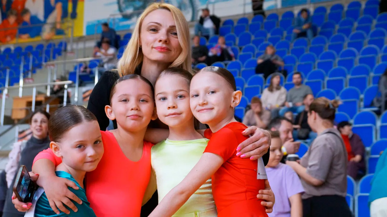 Тренер Елена Вапна с подопечными