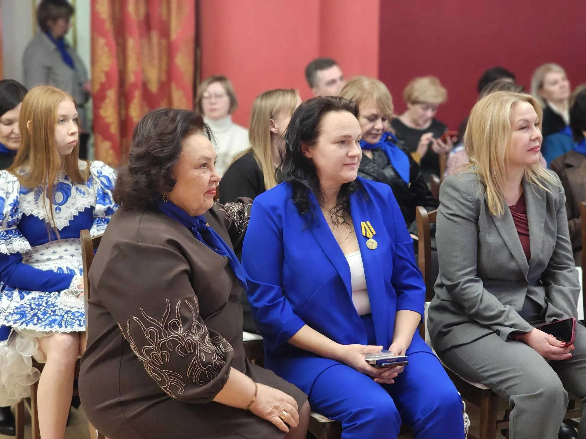 REGIONS/Елена Шумакова