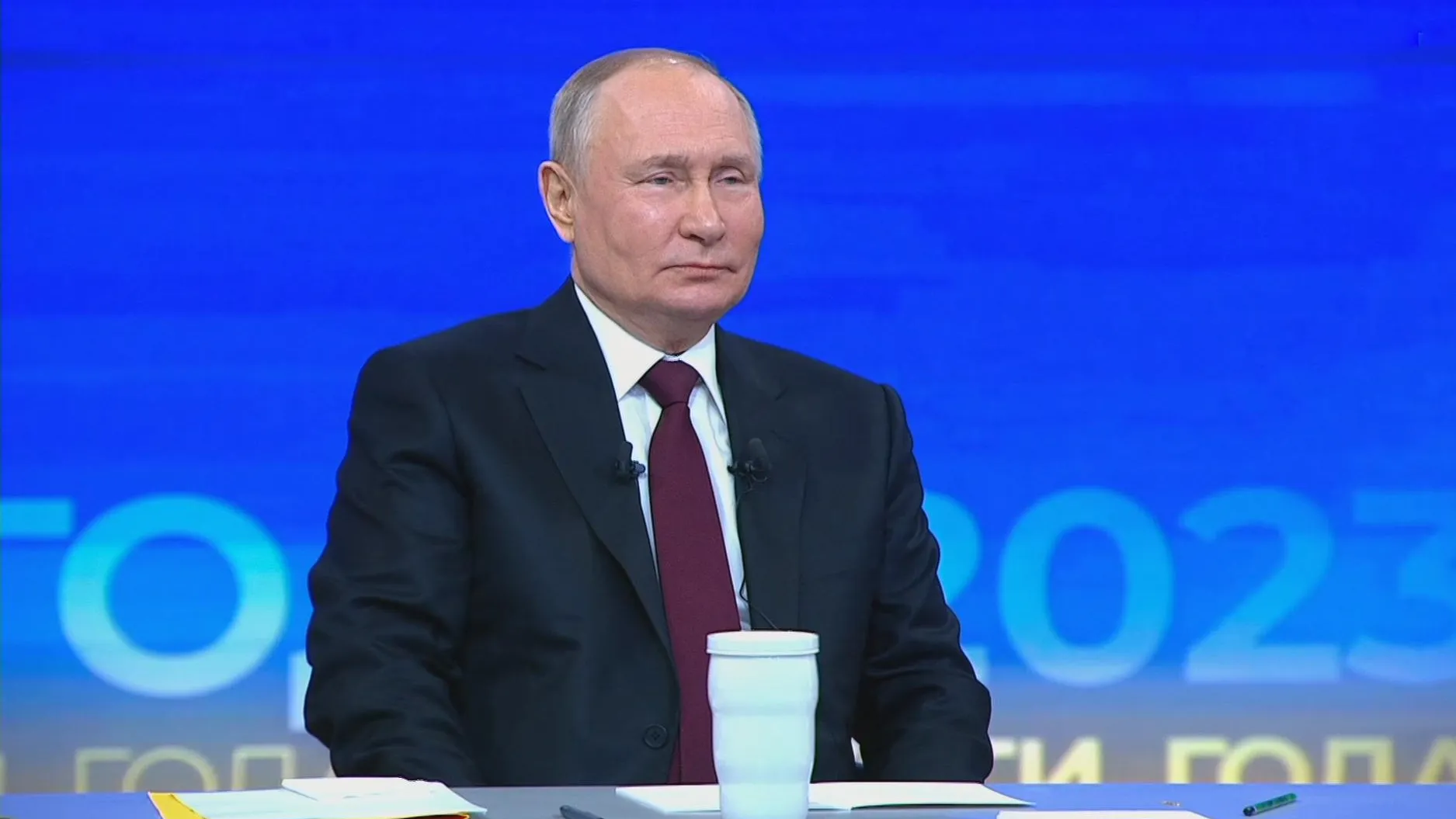 Фото: Прямая линия с президентом РФ