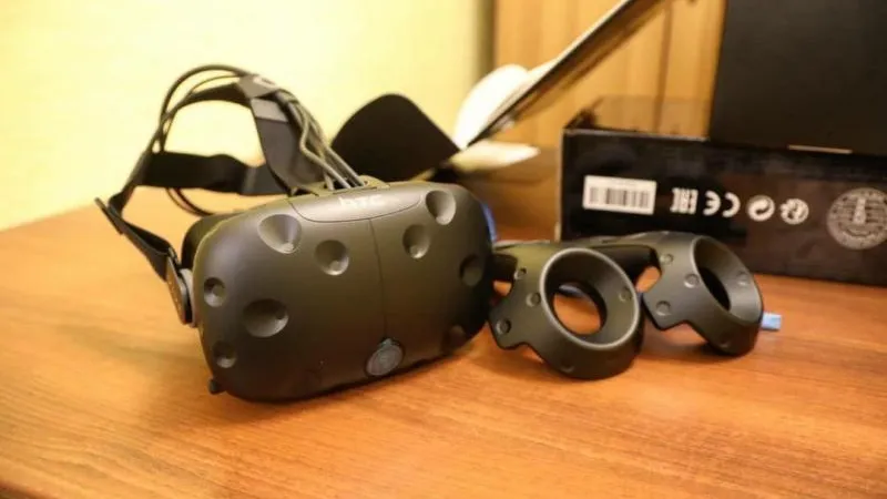 Шлем виртуальной реальности и 3D-принтеры поступили в Липицкую школу Серпухова