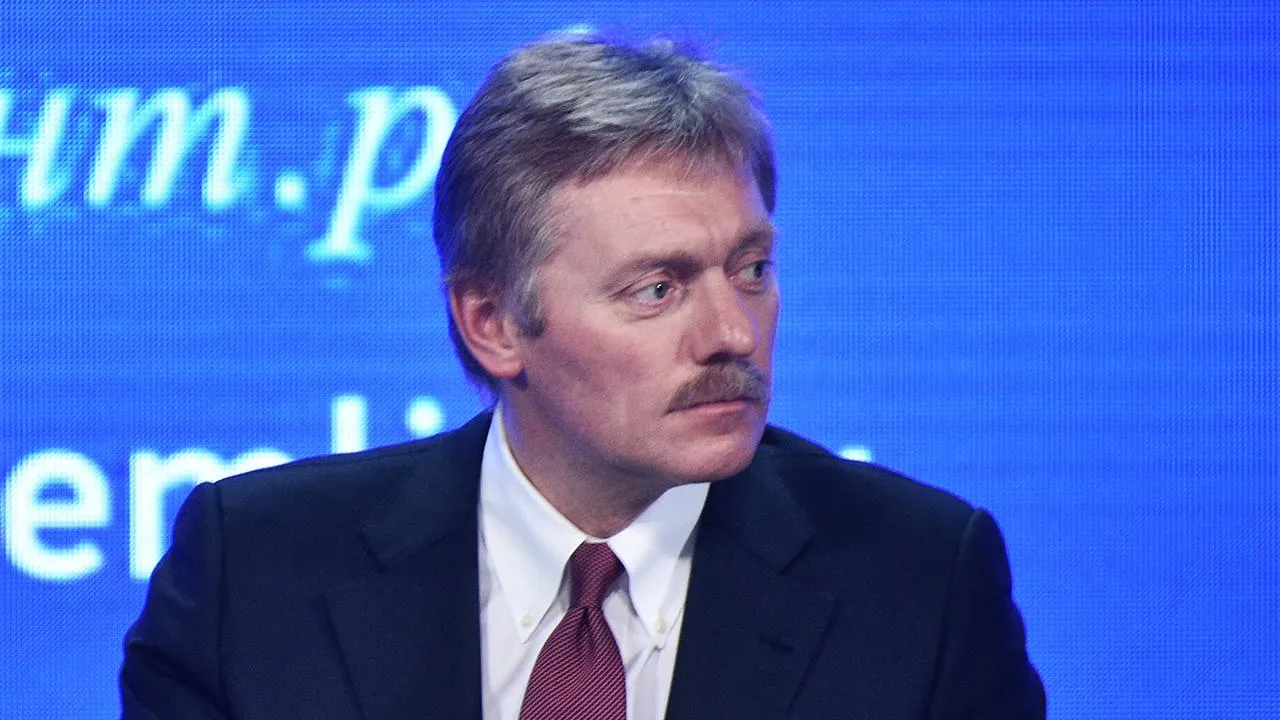 Песков объяснил назначение Хинштейна необходимостью кризисного управления в Курской области
