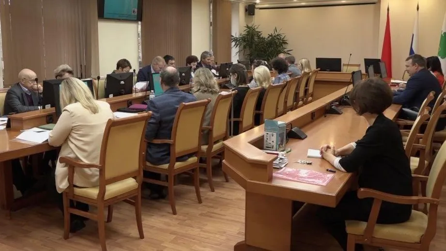 В  Дубне провели  заседание, посвященное регулированию социально-трудовых отношений
