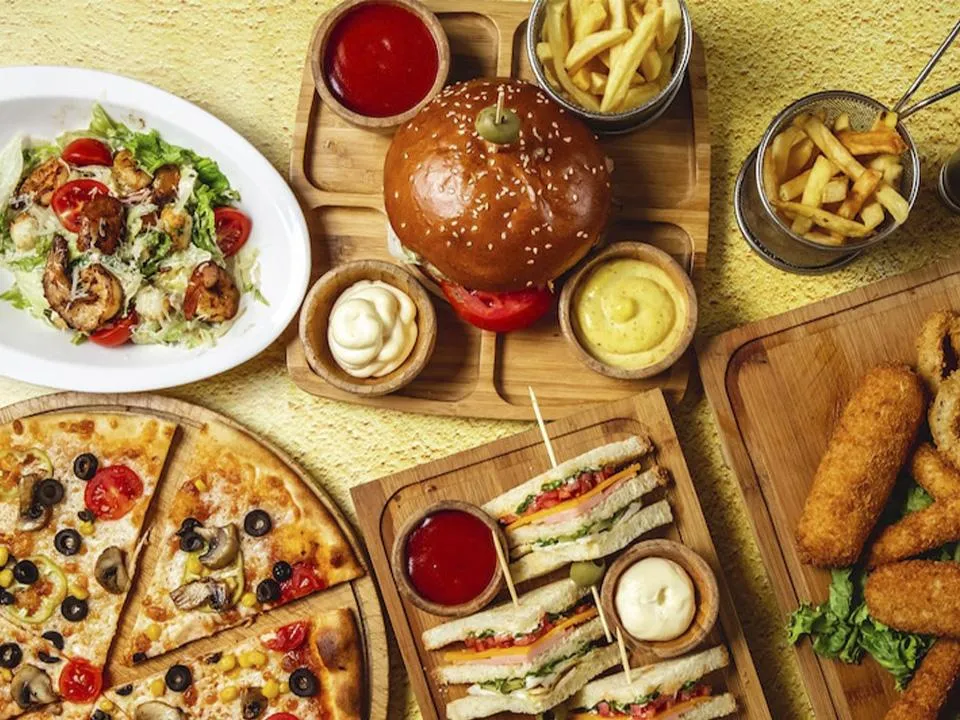 «Никто не застрахован»: отоларинолог назвал продукты, вредные для горла