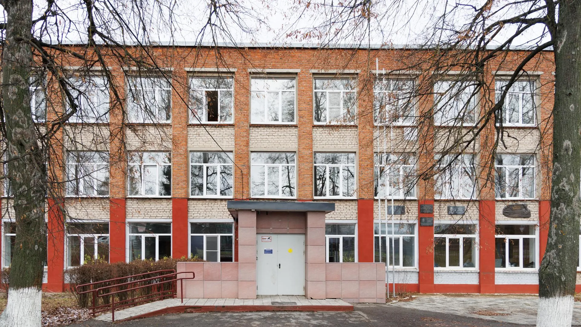 В каширской школе №1 им. Выборнова активно ведется капремонт