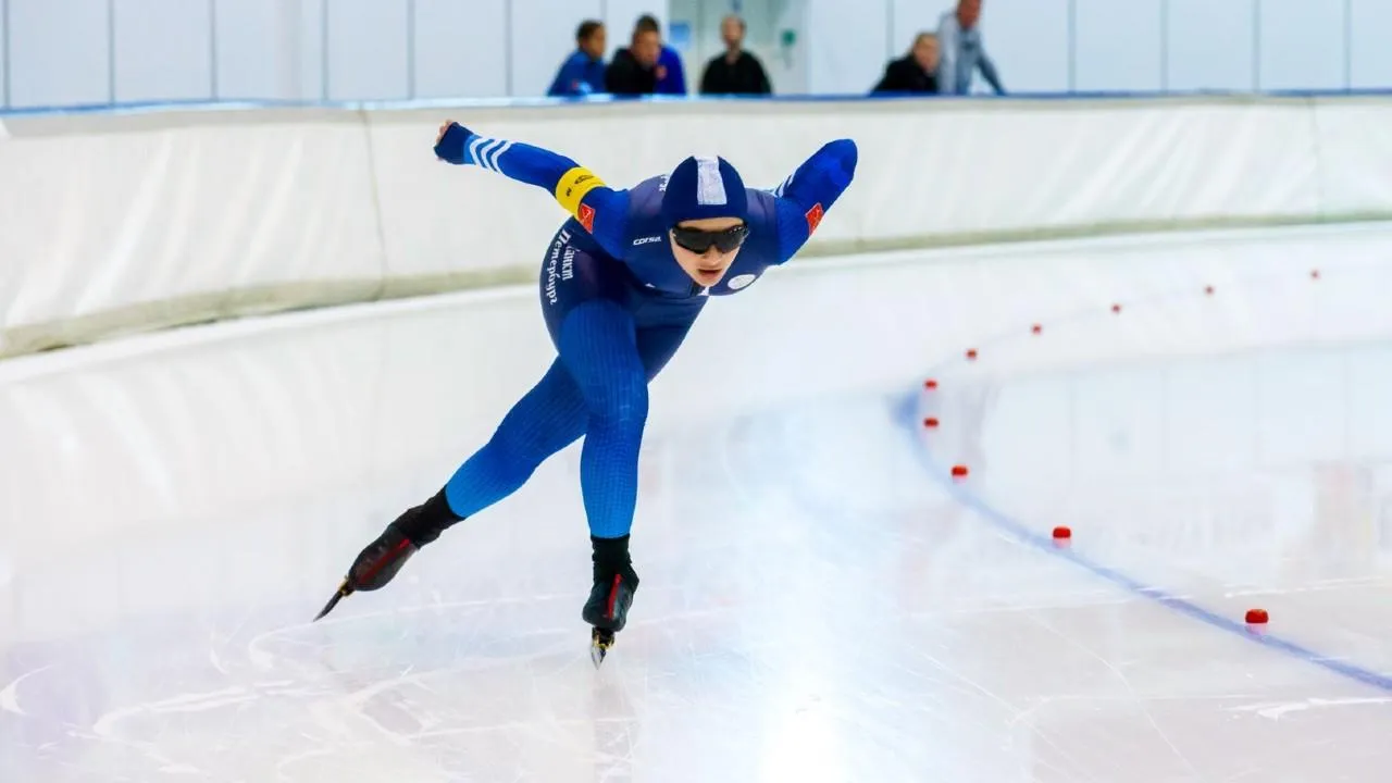 Семнадцать спортсменов представляют Подмосковье на чемпионате России по конькобежному спорту