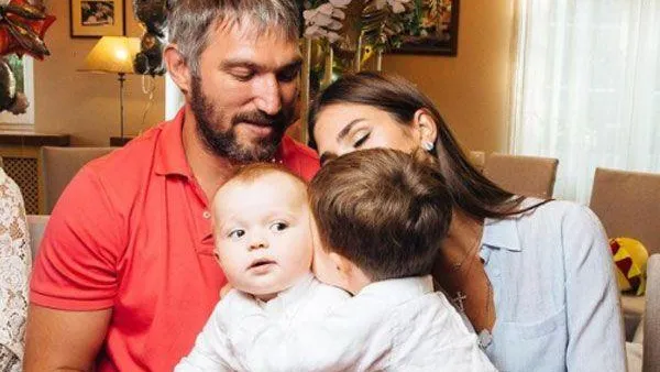 Дочь Глаголевой показала сына, который очень похож на ее мать