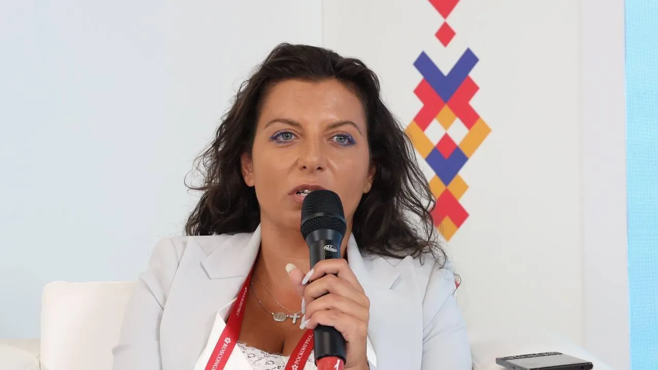 Симоньян заявила, что не боится сглаза, комментируя состояния Кеосаяна