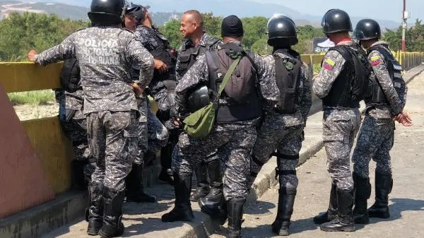 В Венесуэле задержаны иностранцы, собирающиеся убить Мадуро