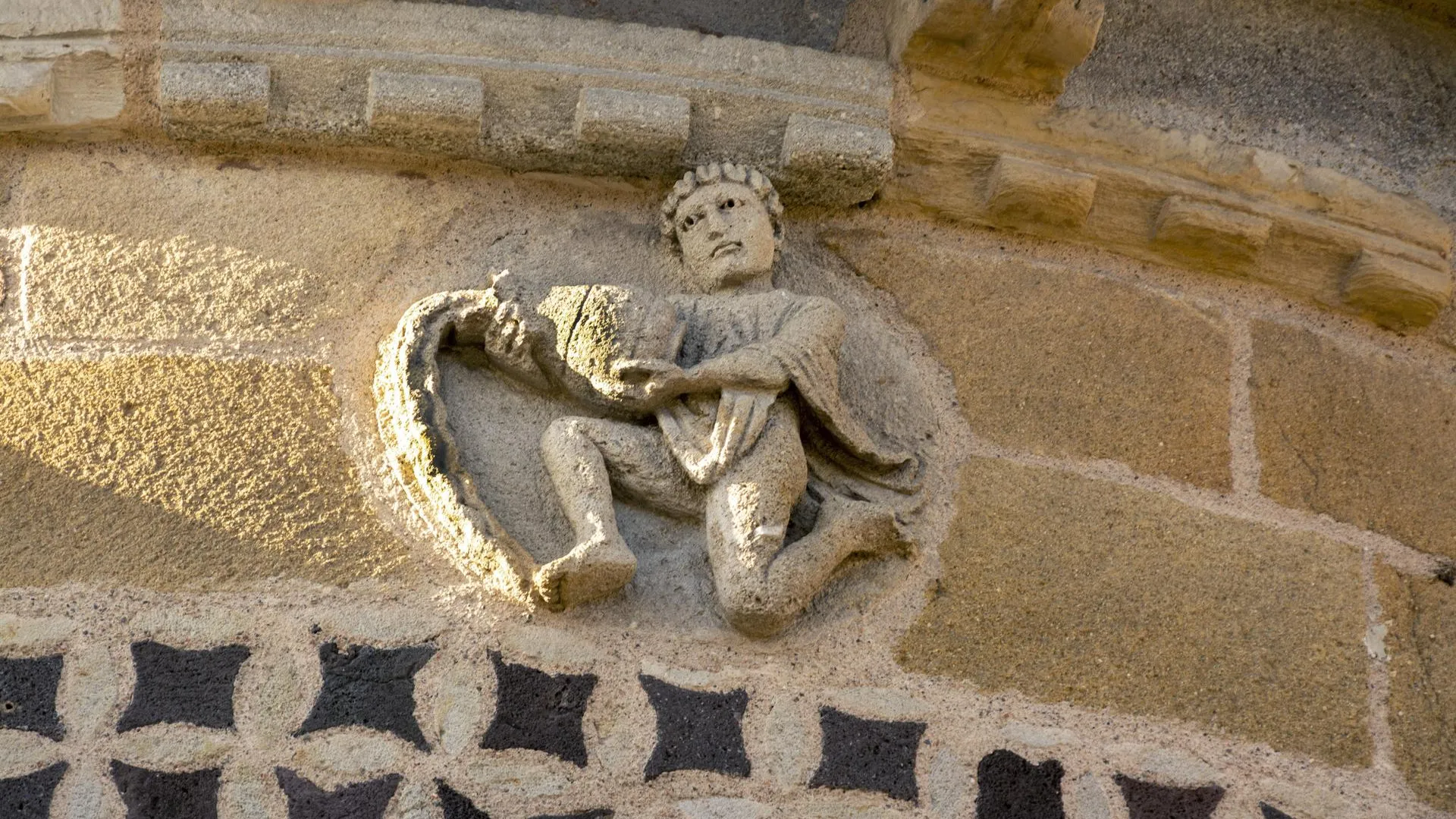 Bernard Jaubert/http://imagebroker.com/#/search