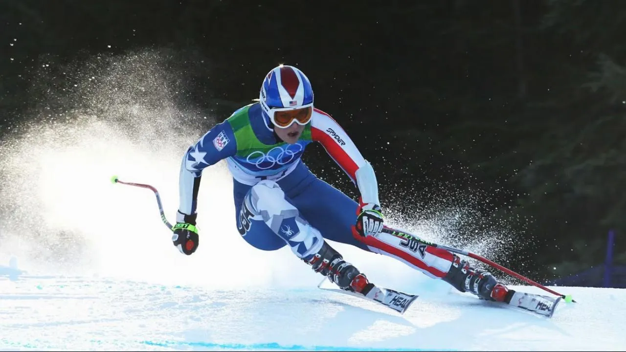 Врач Безуглов рассказал, как американка Линдси Вонн может выступить на Олимпиаде с порванными «крестами»