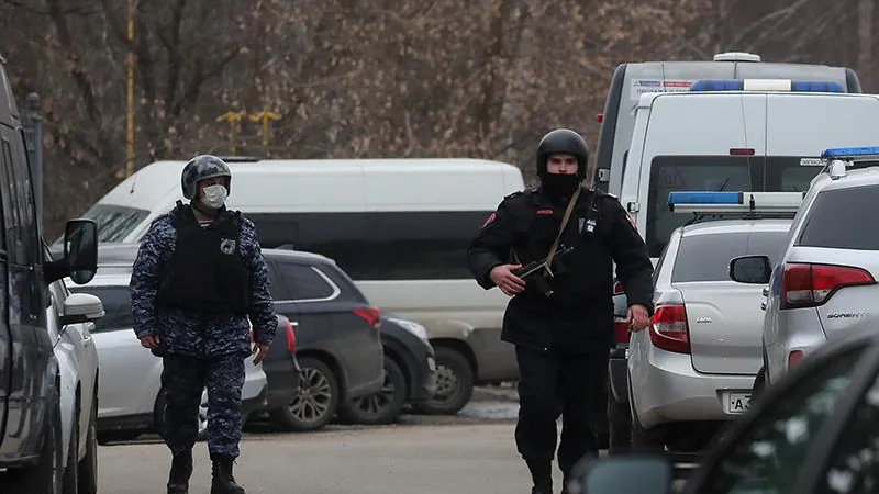 Эксперт: спецоперация по устранению стрелка с арсеналом оружия в Новых Вешках признана успешной