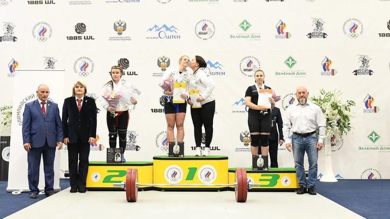 ФОТО: СШОР по тяжелой атлетике